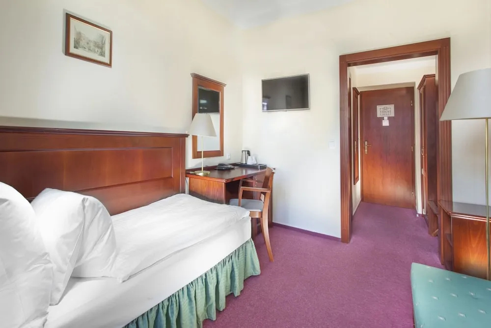 Hotel Lunik - Chambres