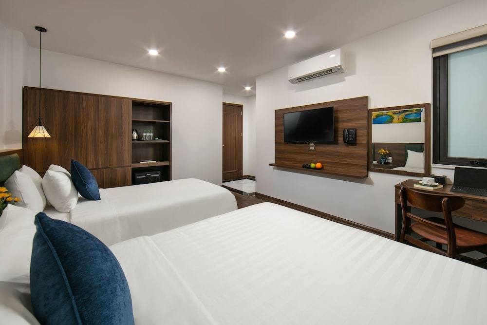 Отель Hanoi Vacanza Premier Hotel в Ханое