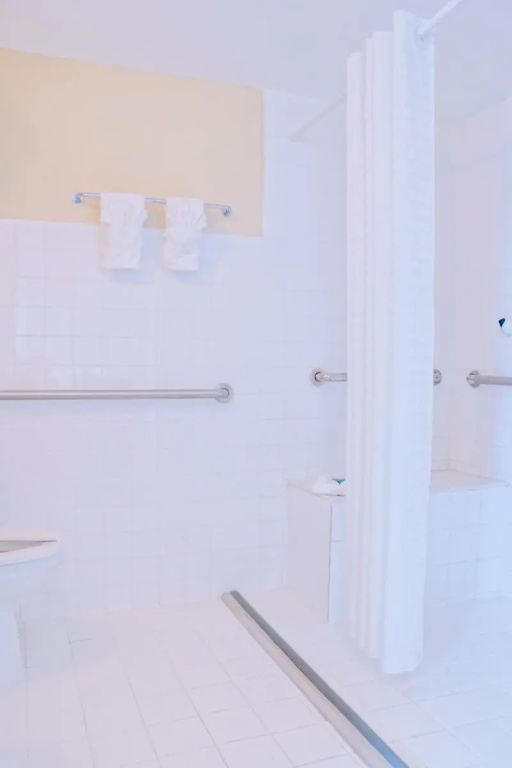 Ocean Spray Hotel - Chambres