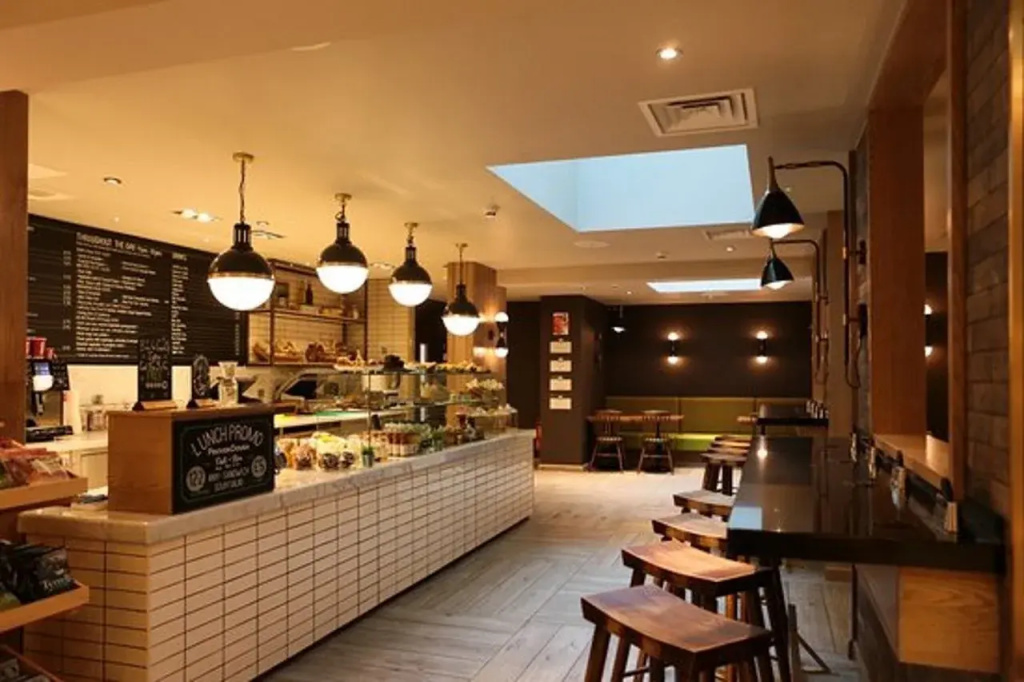 Food & Beverage