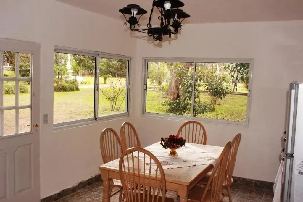 3 Bedrooms Cottage