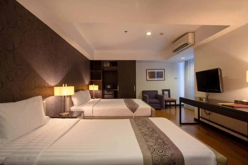 Superior room