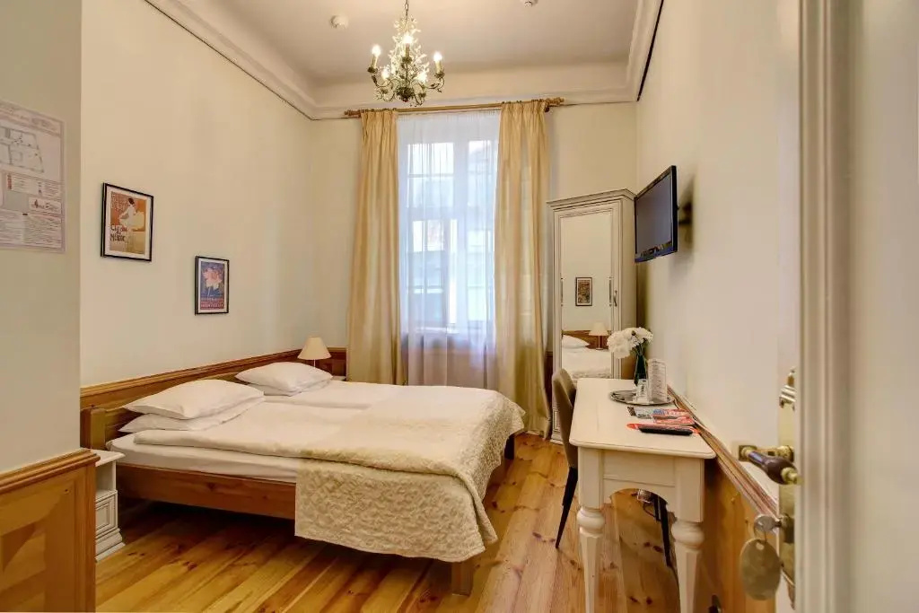 Kristof Hotel - Chambres