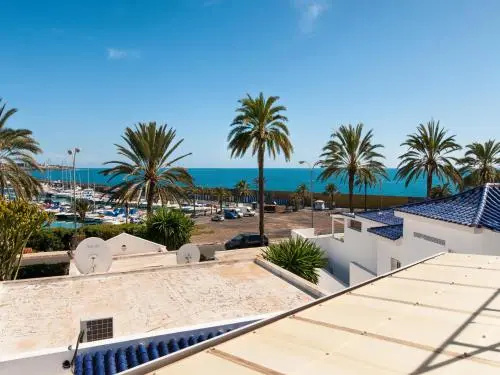 Beach & Waterfront