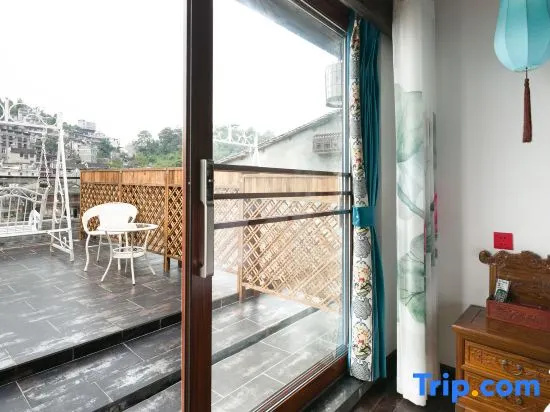 Standard room with river view