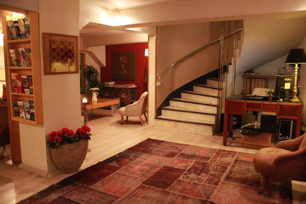 Hotel photo 12