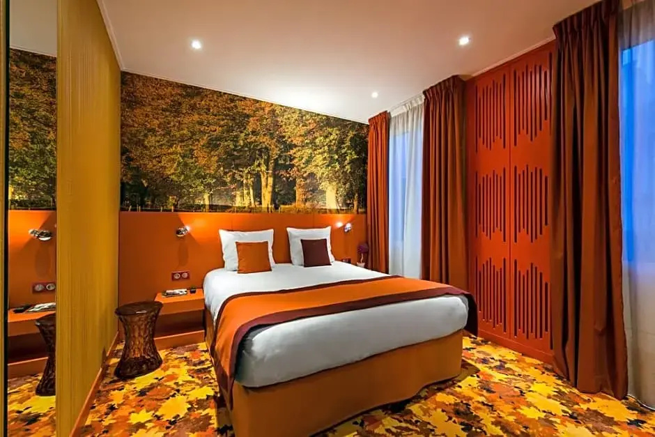 Hotel Les Jardins de Montmartre 56