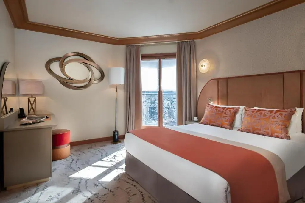 Executive Double room (full double bed)