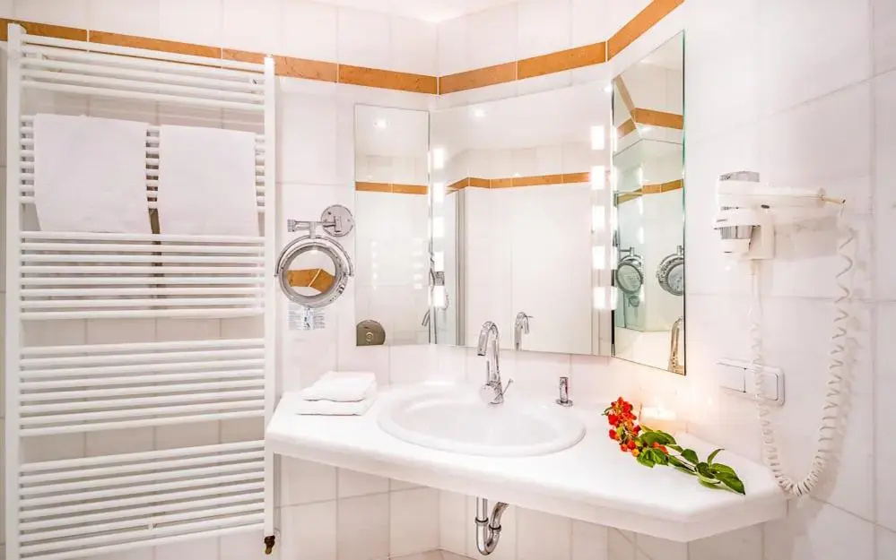 Hotel Kalenborner Hoehe - Chambres