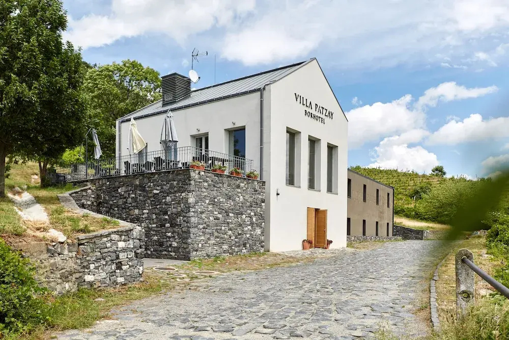 Villa Patzay Borhotel