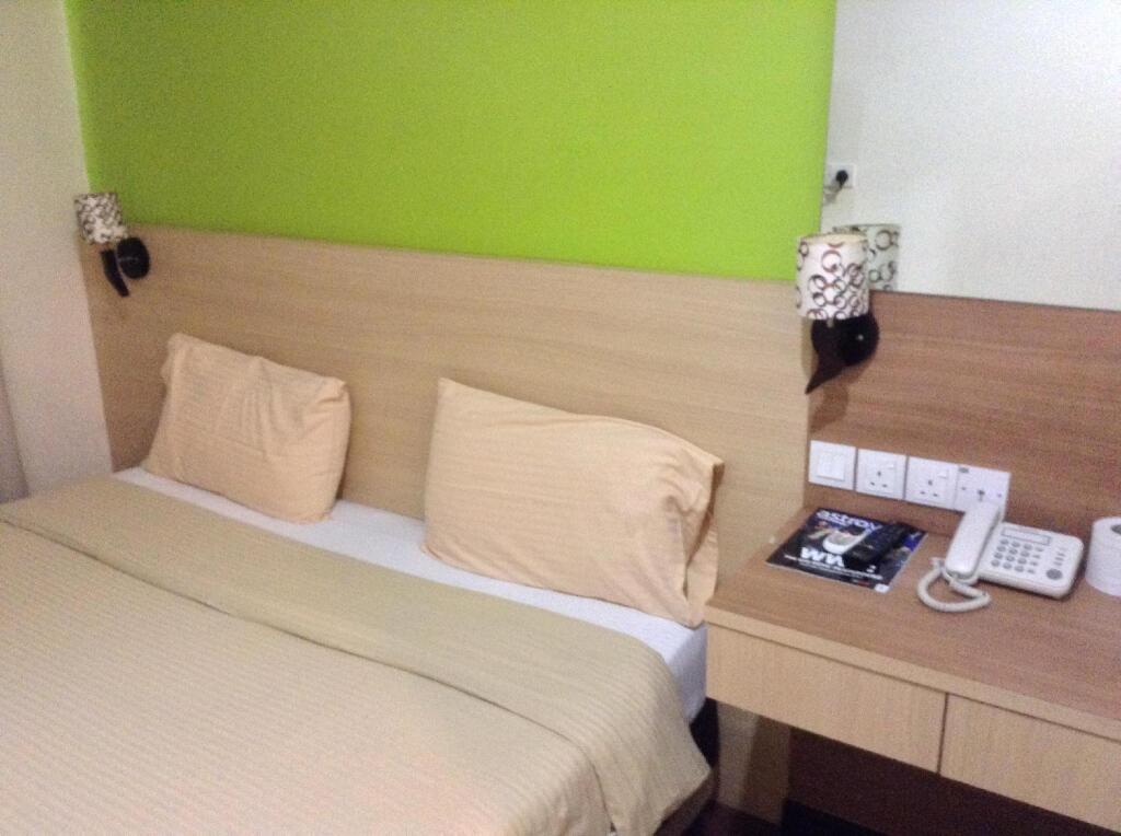 Maxim Hotel
