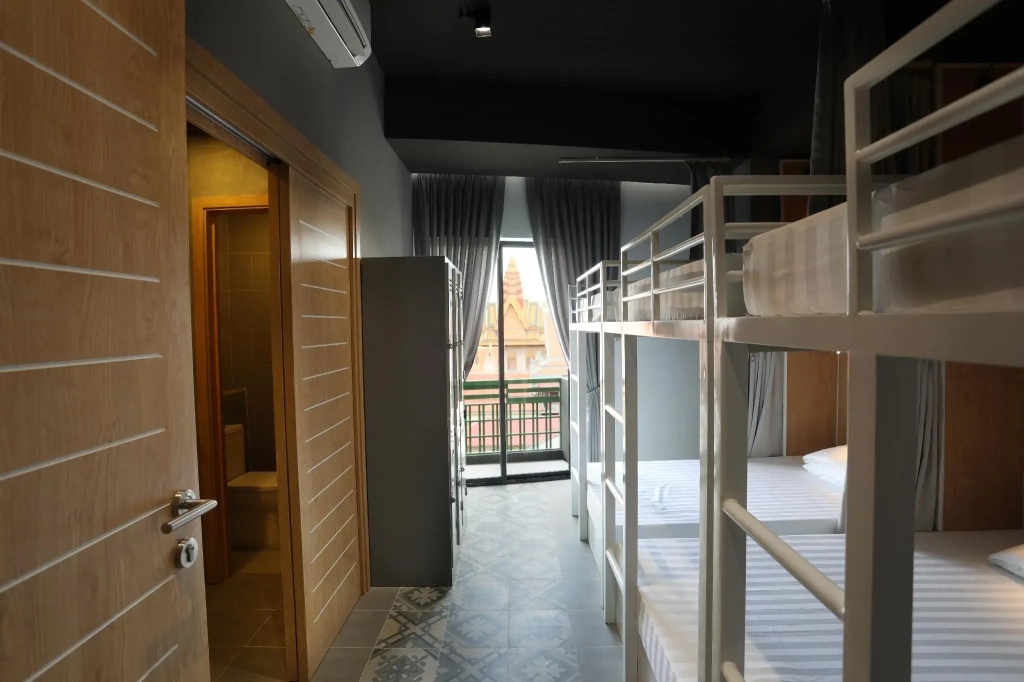 Bed in Dorm