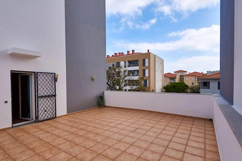 Apartment With one Bedroom in Funchal, With Wonderful City View, Enclosed Garden and Wifi - Near the Beach