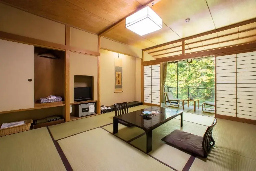 Osawa Onsen Sansuikaku - Chambres