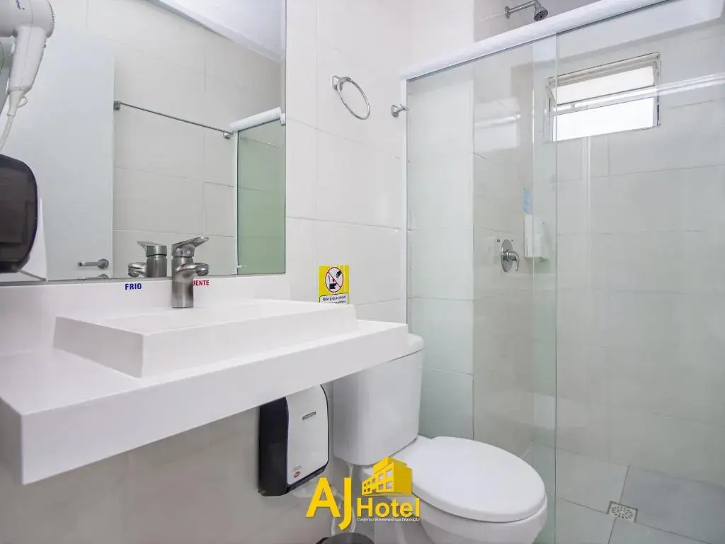 Aj Hotel - Chambres