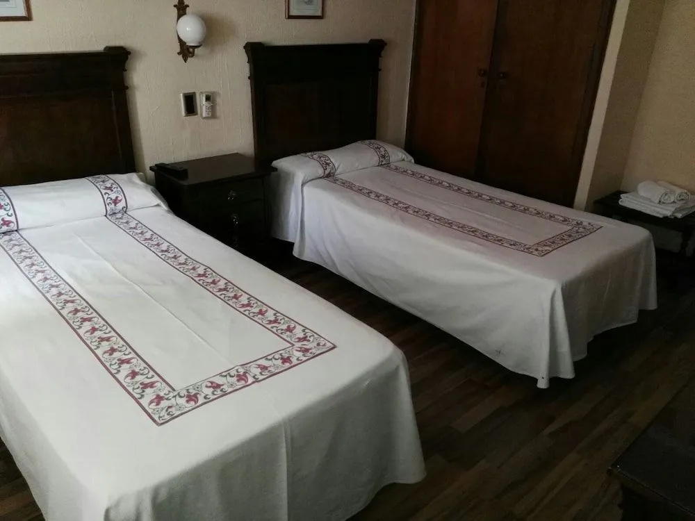 Hotel Astigi — 3