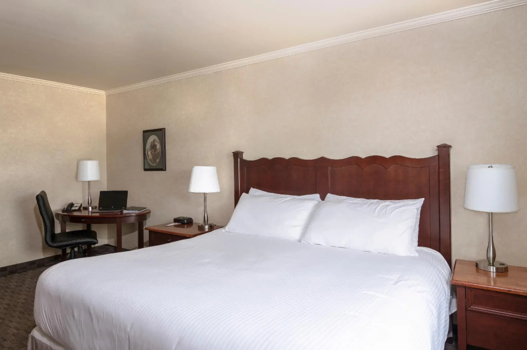 Executive room