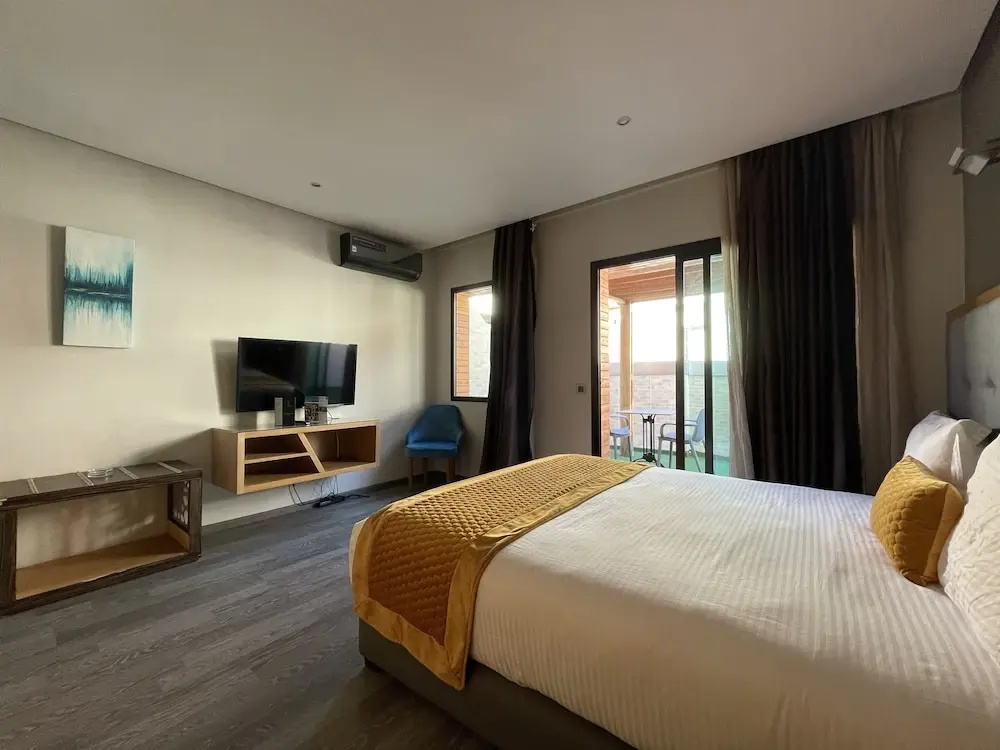 Silver Suites Hotel & Spa — 1