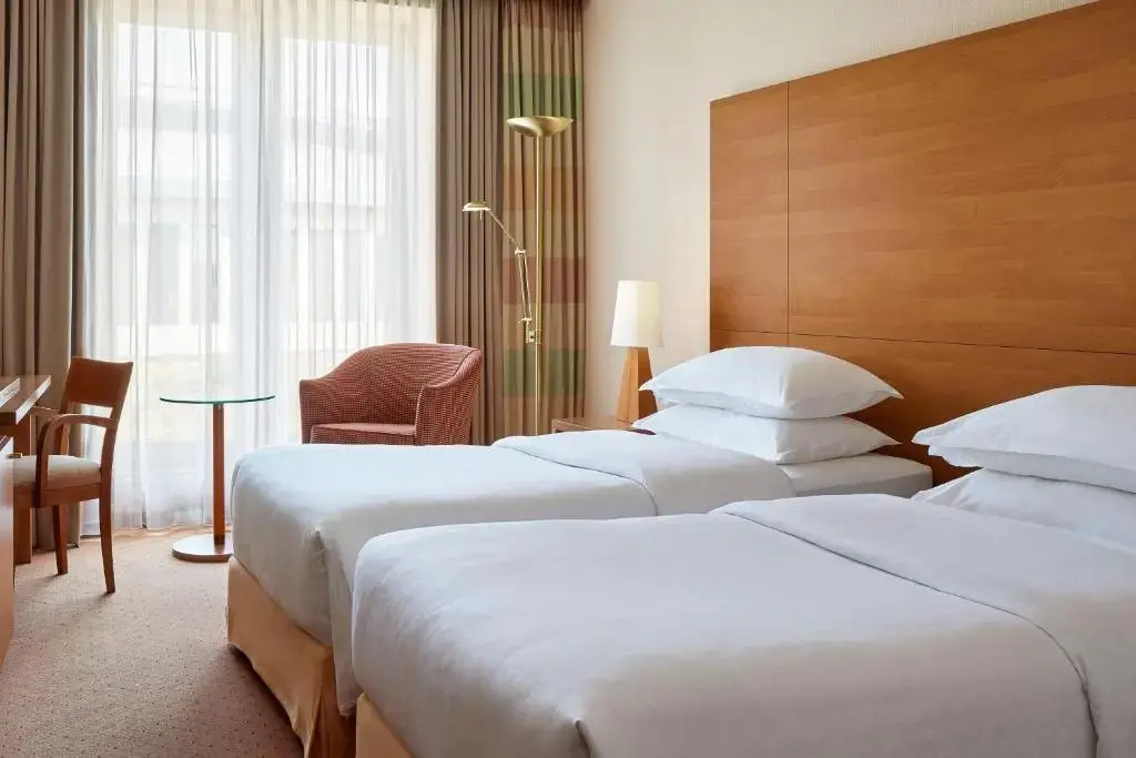 Sheraton Duesseldorf Airport Hotel - Chambres