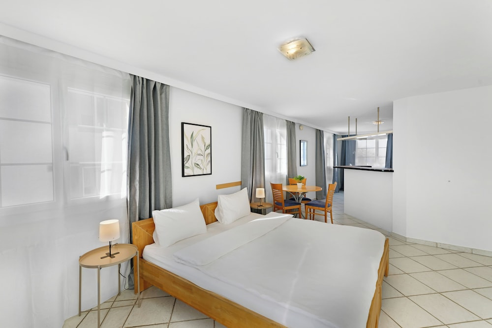 Hotel photo 38