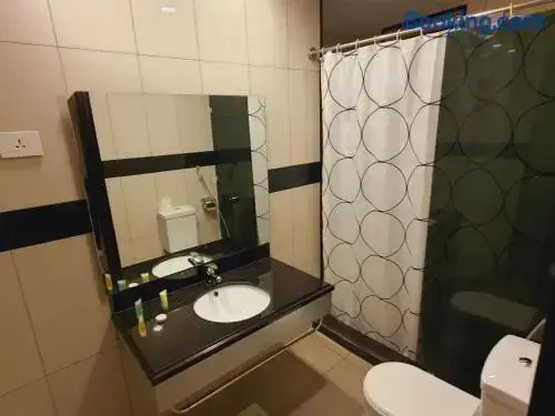 Easy Inn Hotel Suites - Général