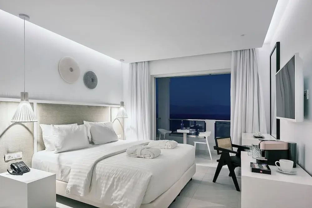 Deluxe Junior Suite with garden view