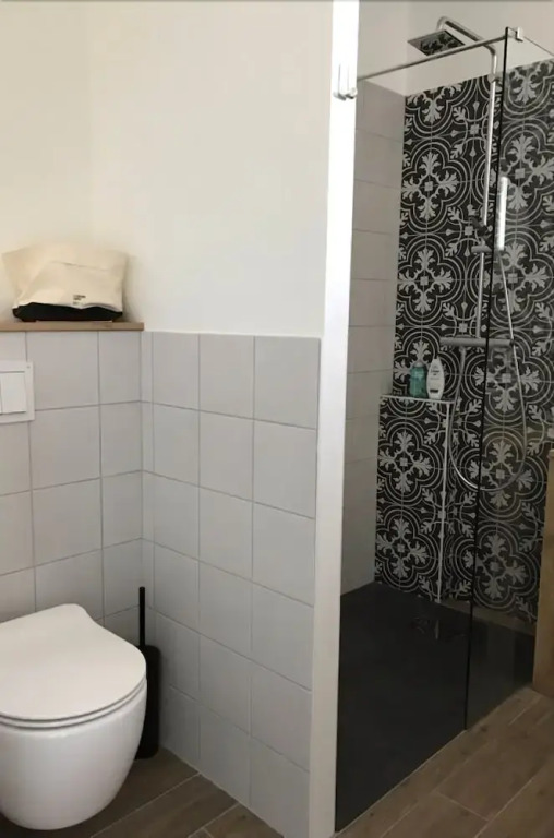 gallery_image_hidden_10