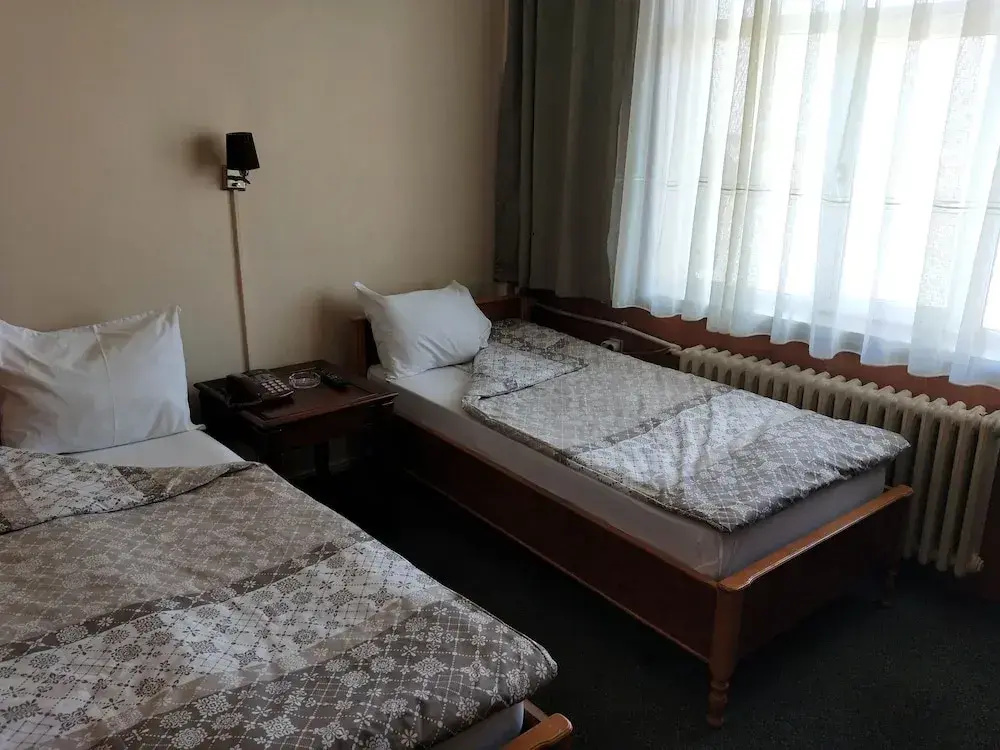 Standard Double room (twin beds)