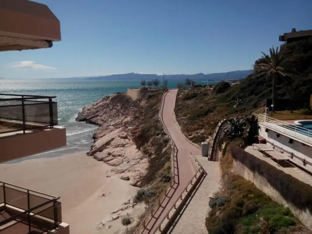 3 Bedrooms Apartment with sea view