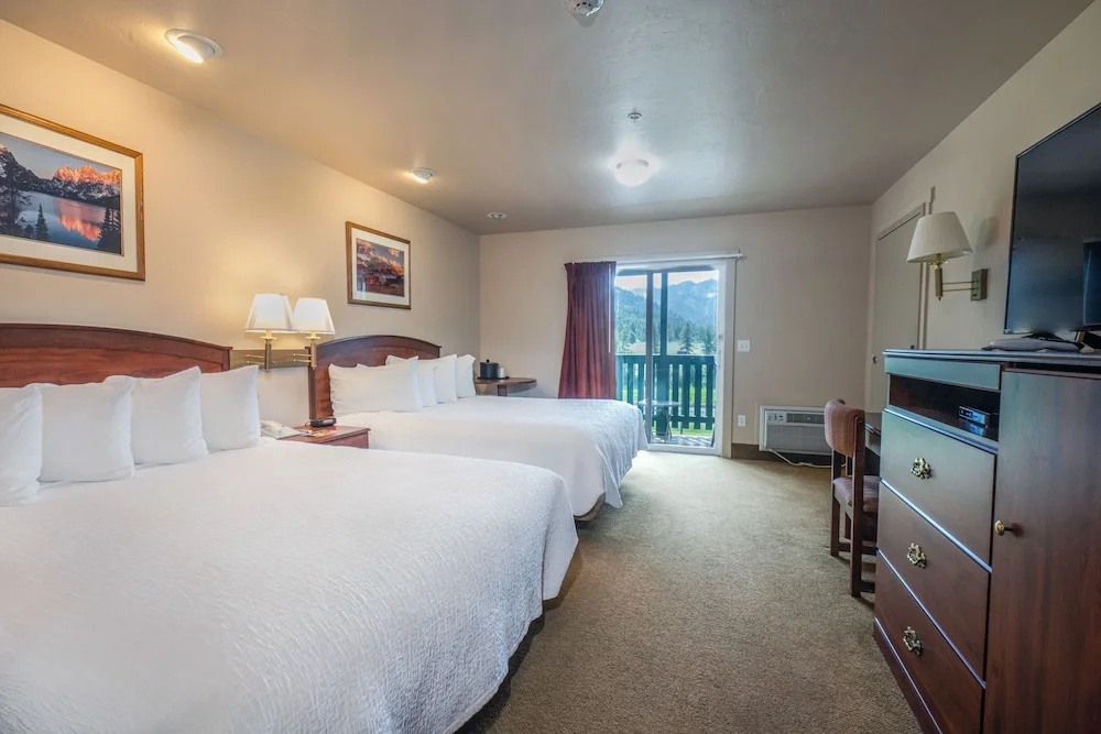 Classic Quadruple room