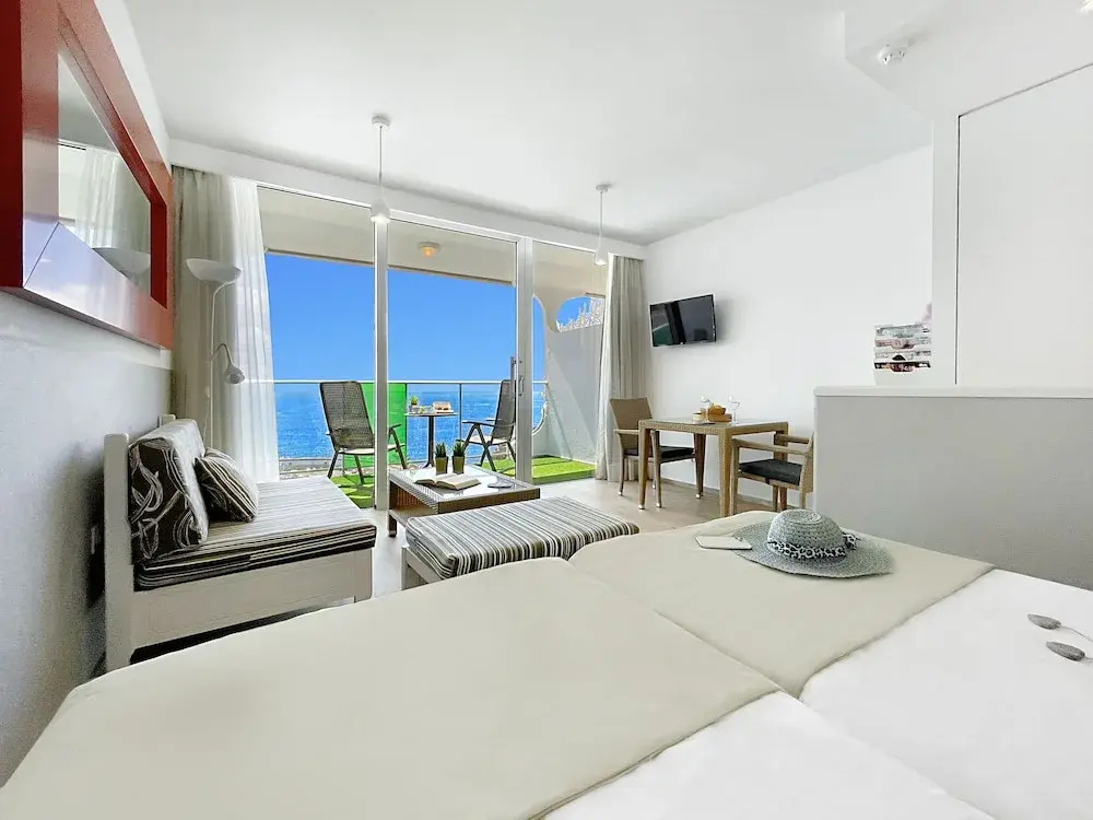 Superior Studio with sea view