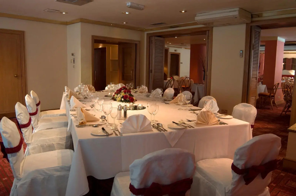 The Strathdon Hotel - Général