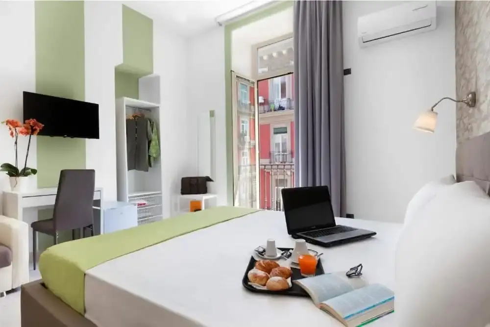 Hotel photo 12