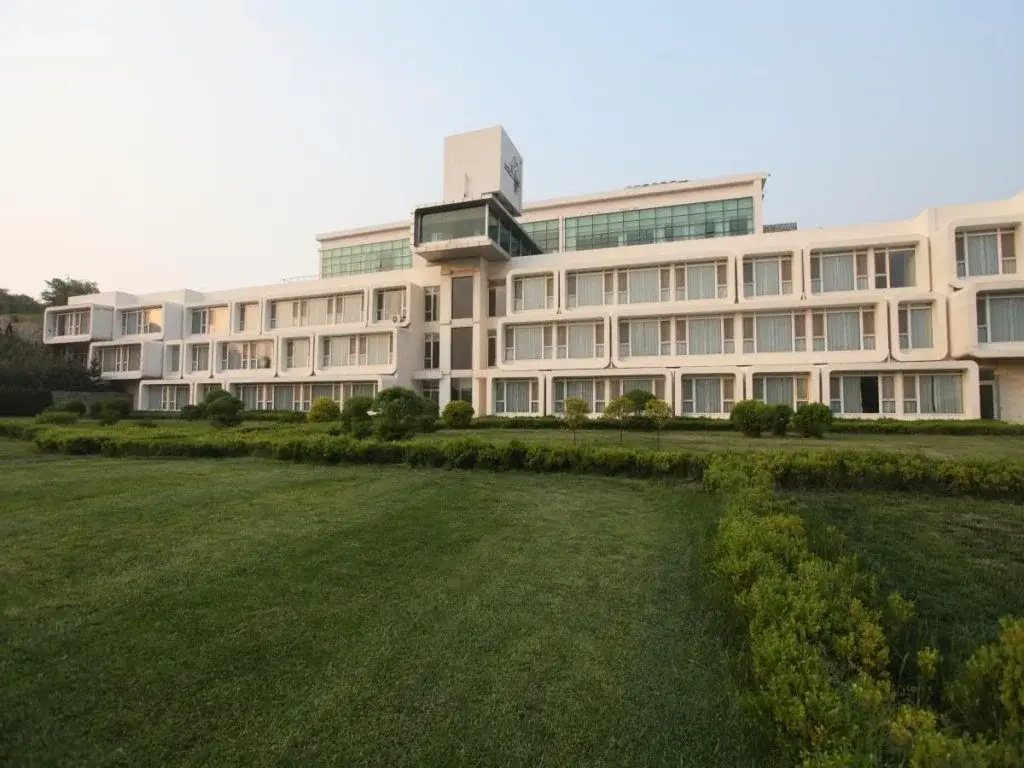 Qingdao Tiantai Golf & Hot Spring Lohas Resort