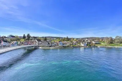 Beach & Waterfront