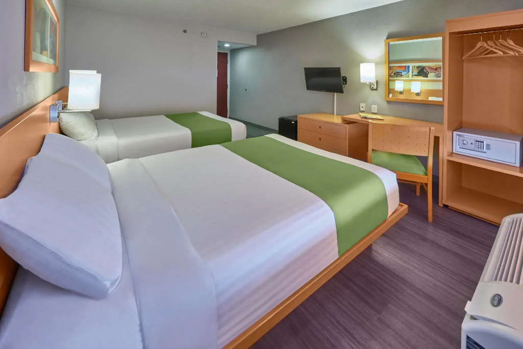 Standard Double room (full double bed)