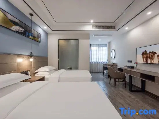Deluxe Double room (twin beds)