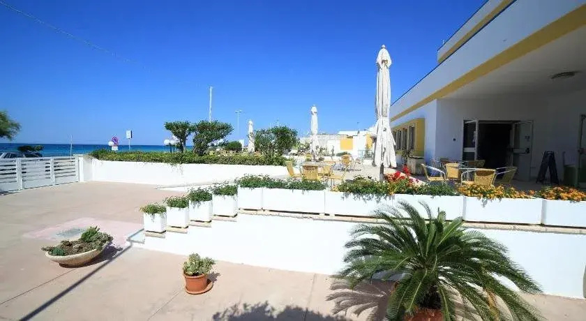 Beach & Waterfront