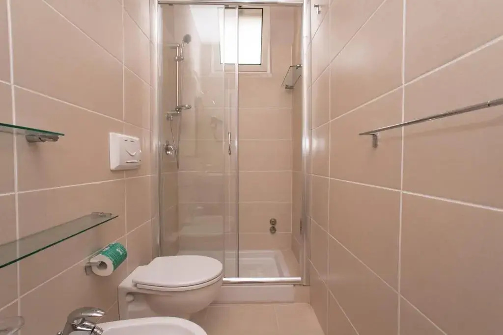 2 Bedrooms Deluxe Apartment