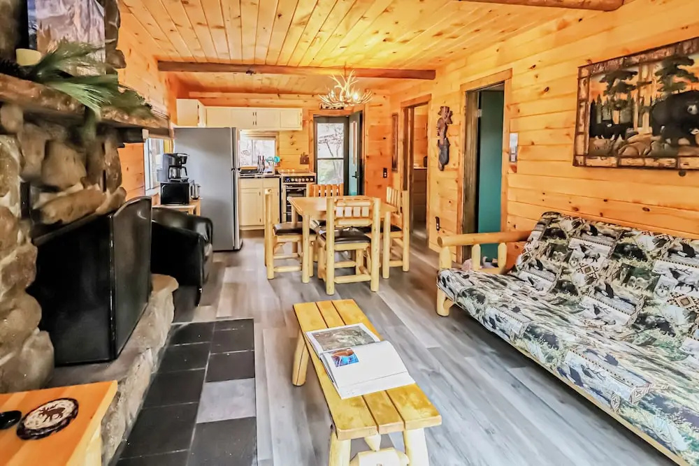 2 Bedrooms Standard Family room