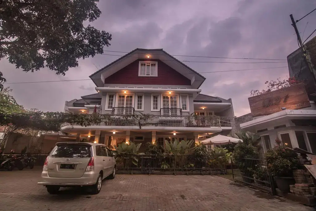 Boutique B21 Malang, Azana Hotels Collection