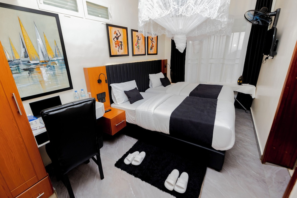 Hotel photo 20