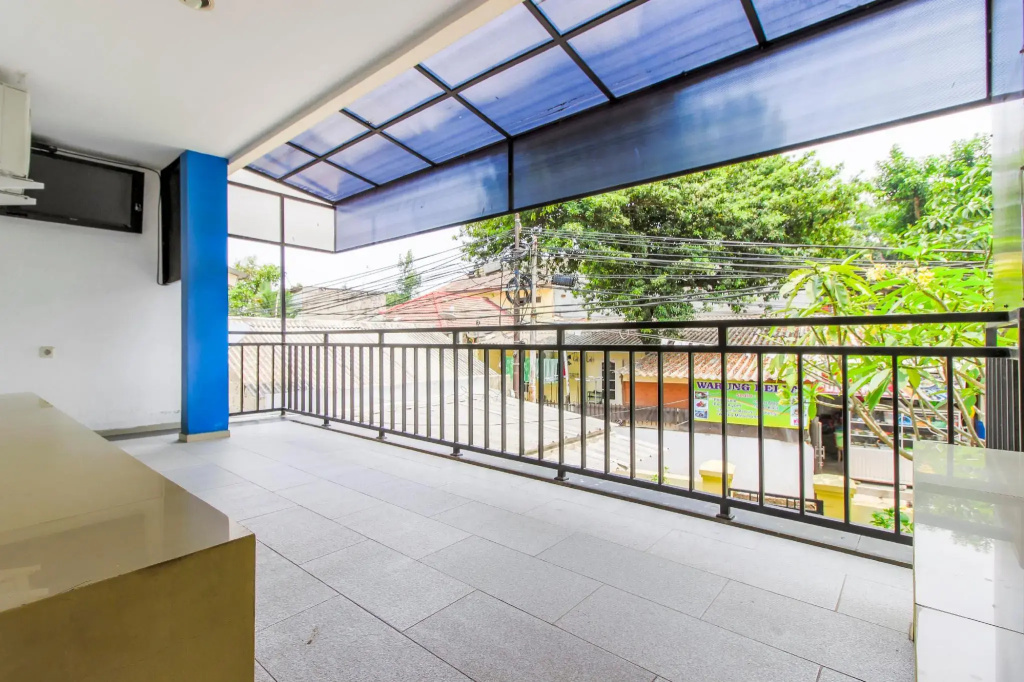 Balcony & Terrace
