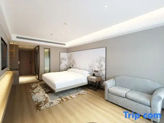 Luxury Double room (full double bed)