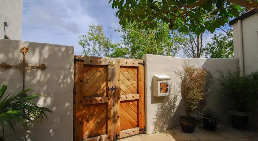 The Loft Art Studio and Premium Bed and Breakfast