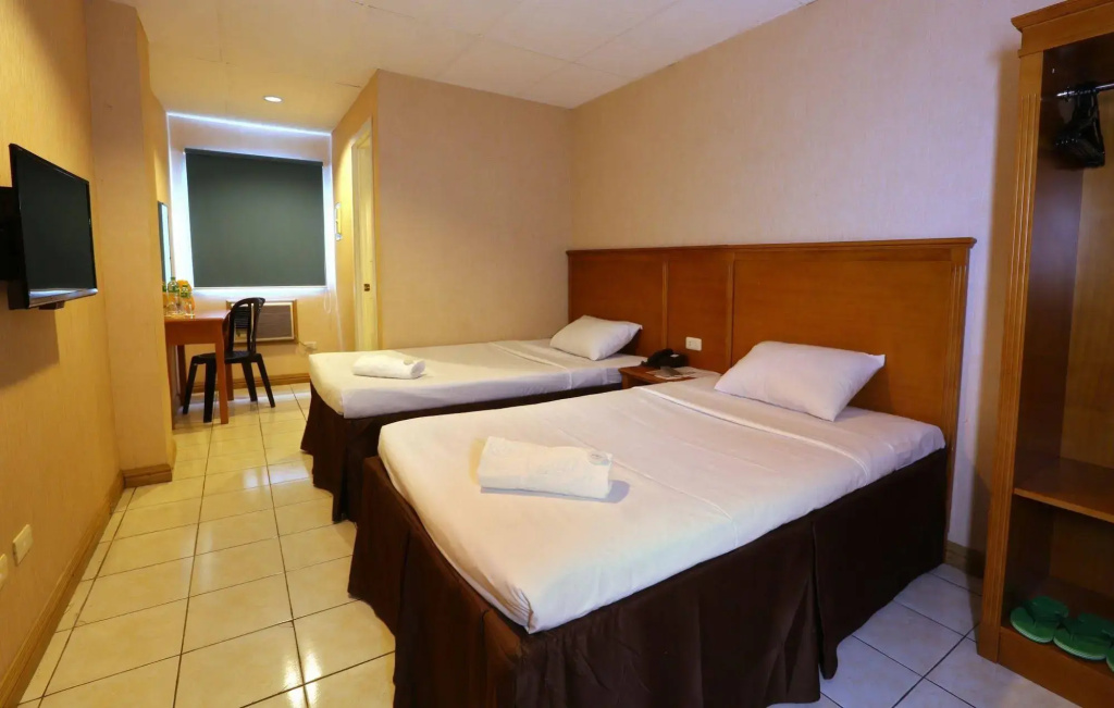 Hotel photo 12