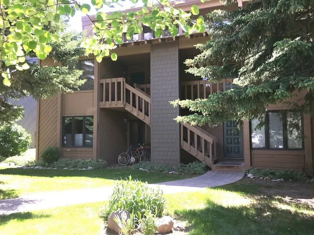 Sv132 - Walk to Lifts & Town - Hot Tub & Pool