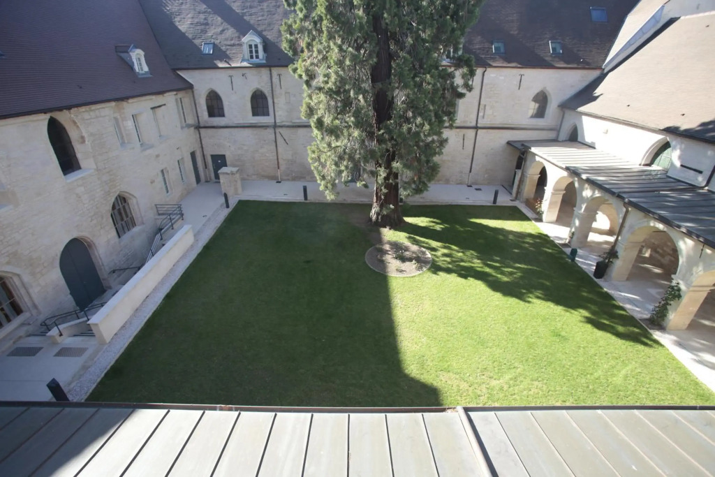 Image 32