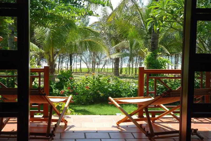 Sandhills Beach Resort & Spa
