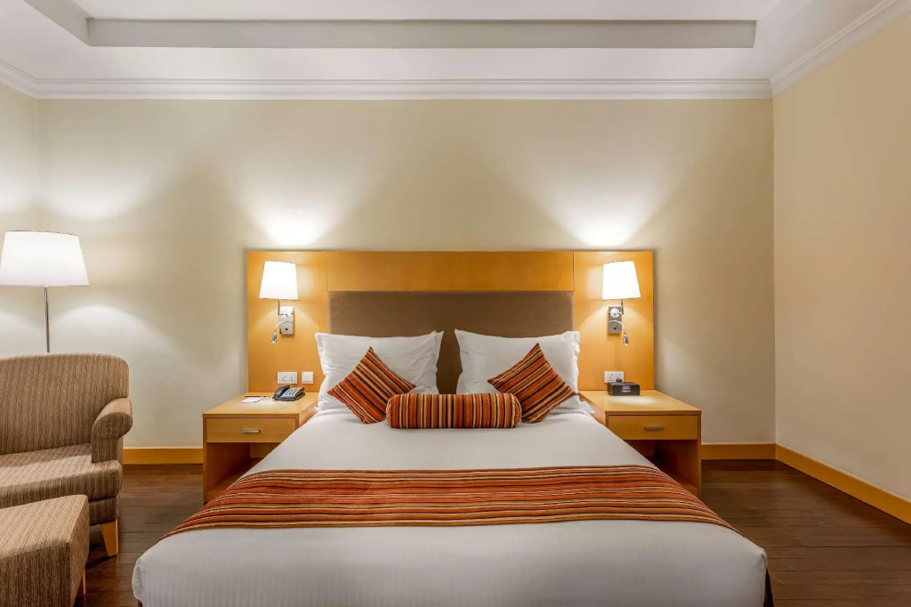 Superior Double room (full double bed)